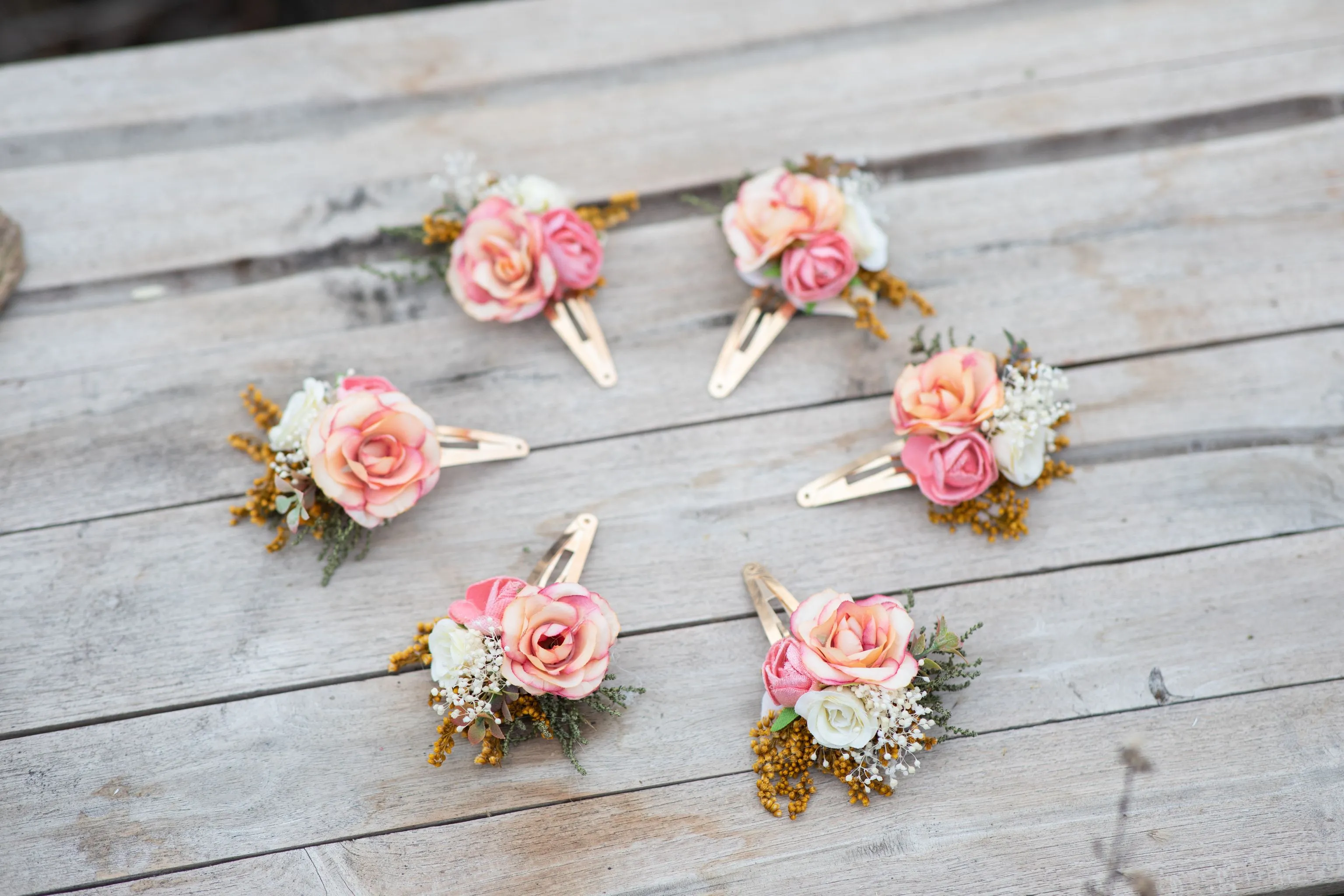 Flower hair clips Peach flower girl hair clips Wedding accessories Flower jewellery Children hair clips Snap clip for flower girl Magaela