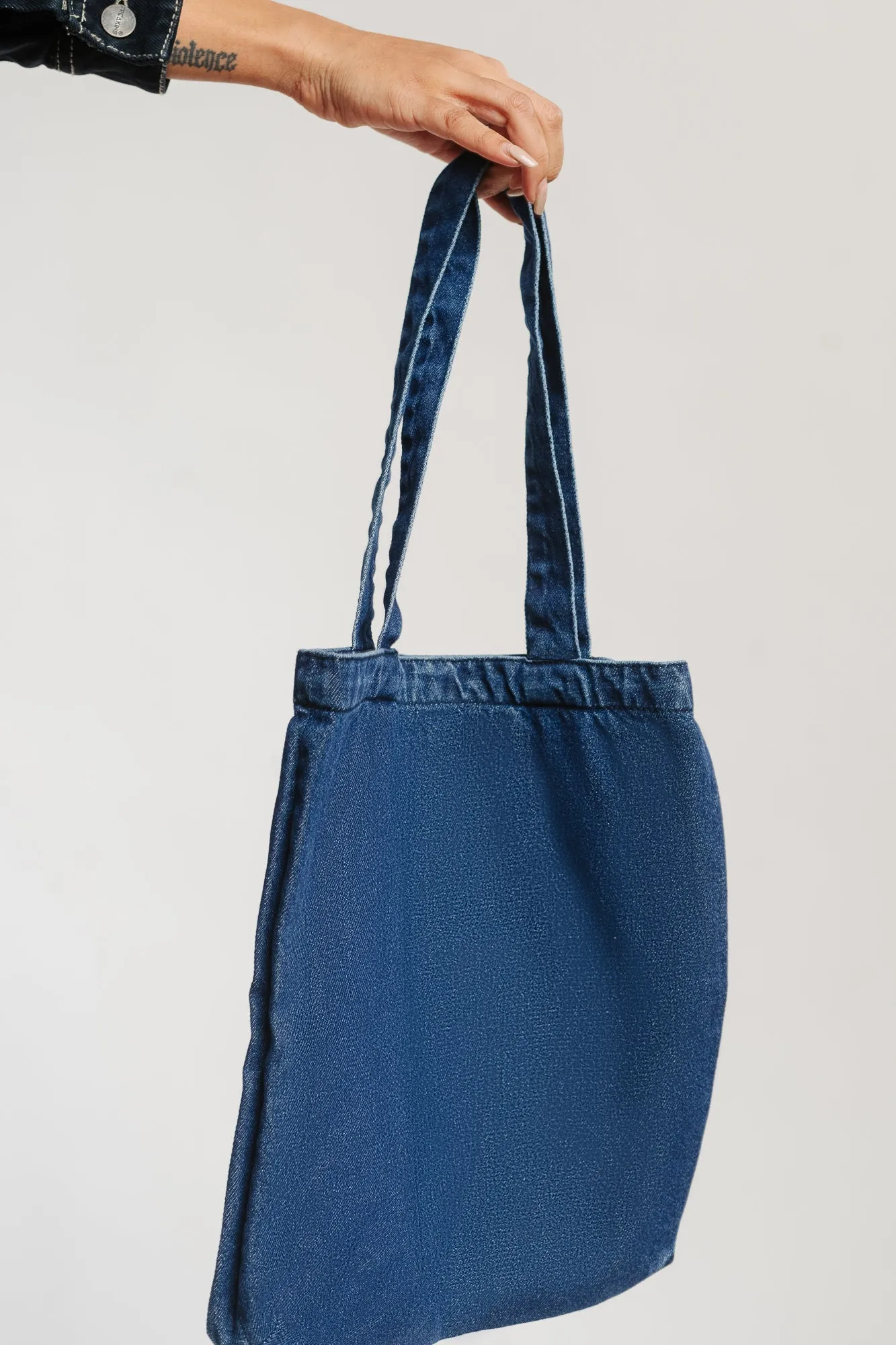 One Pocketed Tote Bag